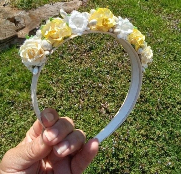 Flower Decorated Headband - photo 4