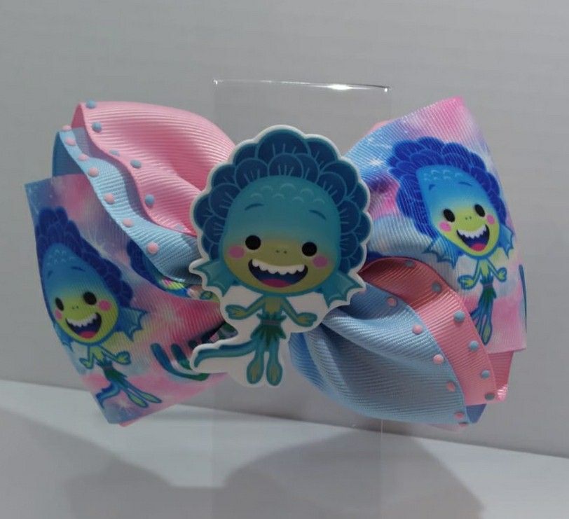 Luca Bow With Center