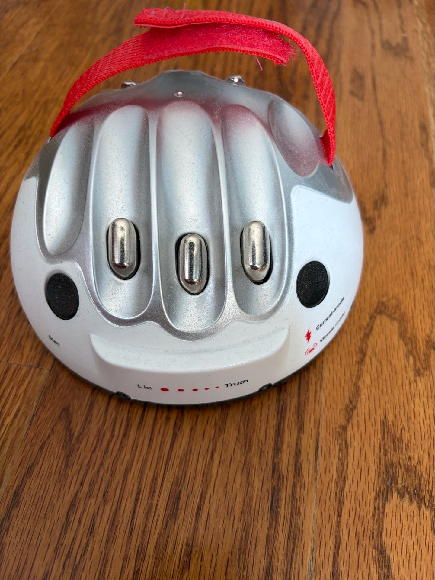Prank Lie Detector Toy - photo 2