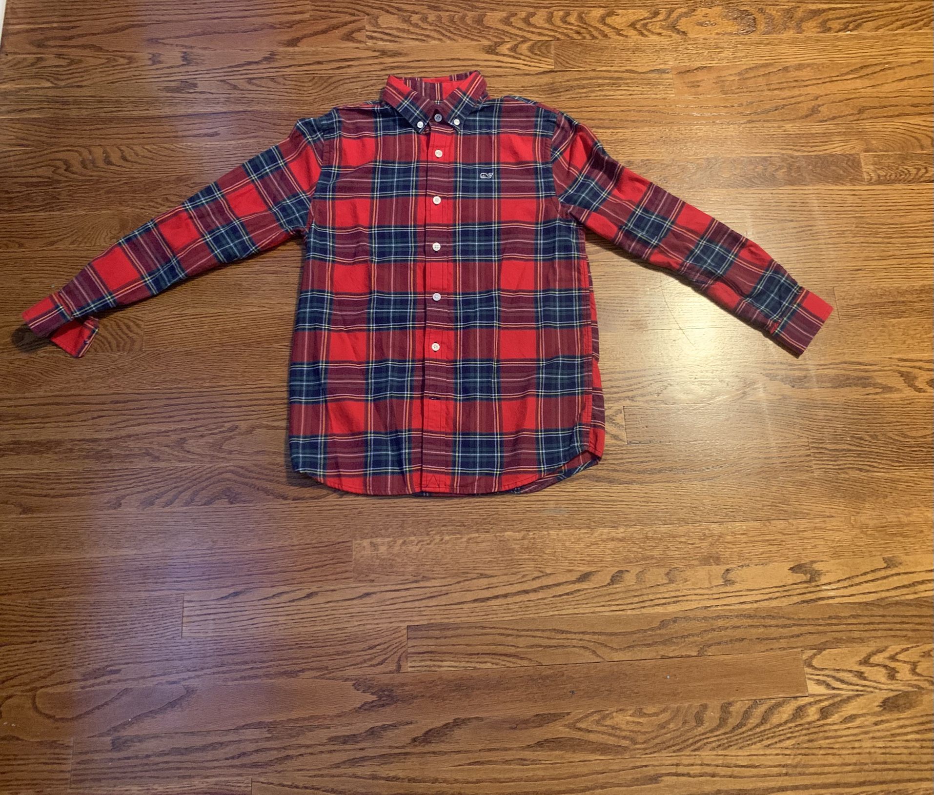 Vineyard Vines Buttoned Shirt