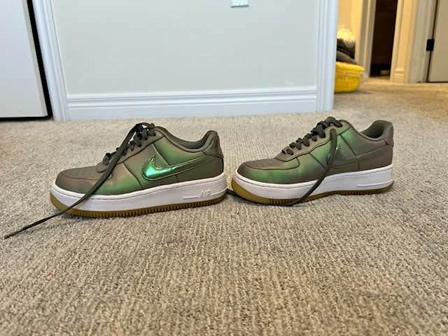 Nike Air Force 1s size 7.5