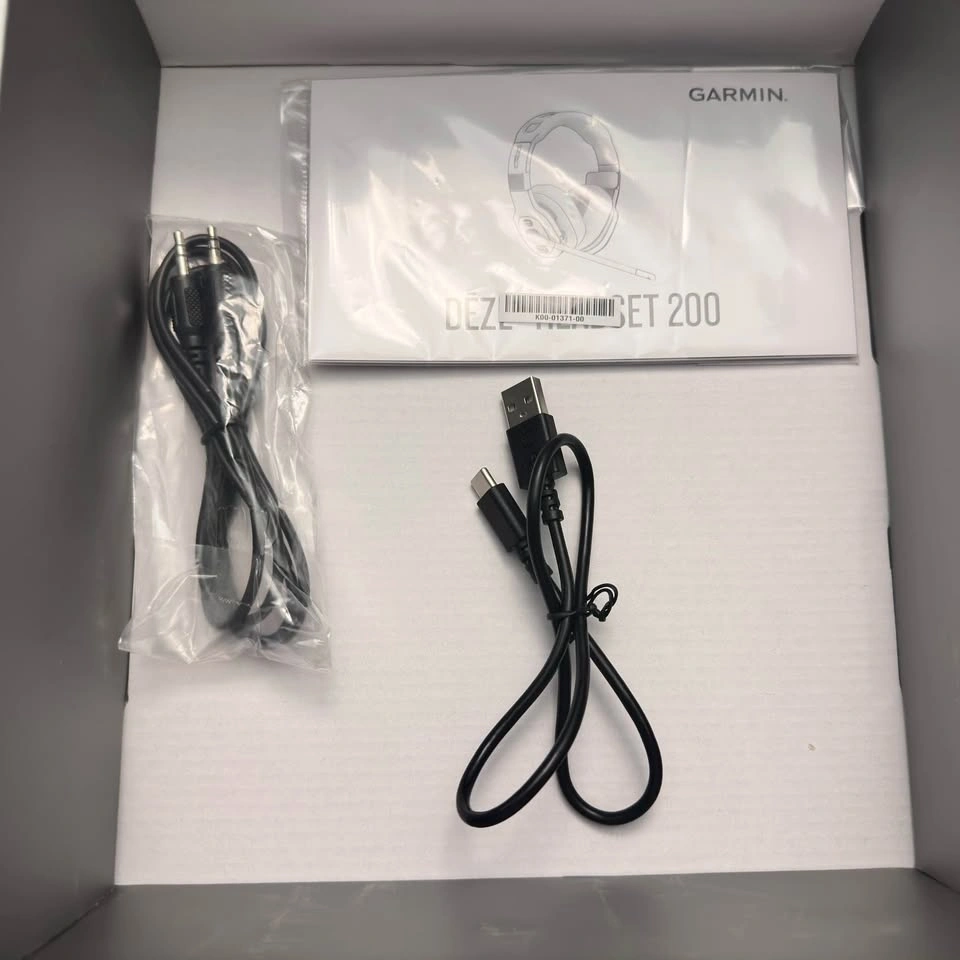 Garmin Dezl 200 headset brand new - photo 3
