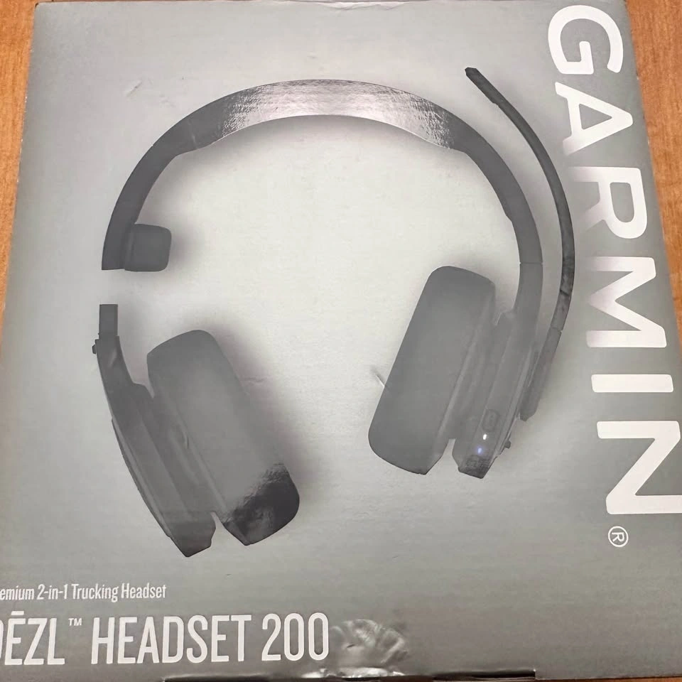 Garmin Dezl 200 headset brand new - photo 5