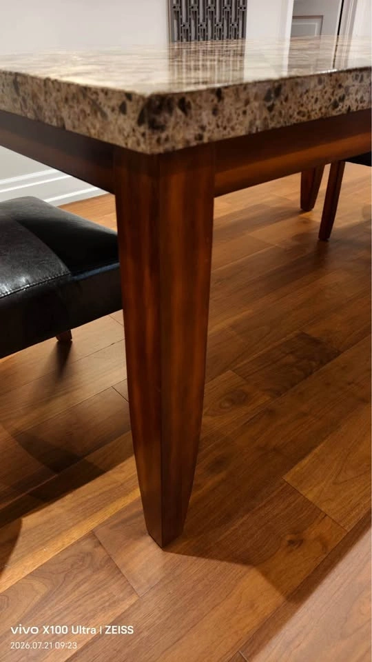 Steve Silver Co. Faux Marble Dining Table Set (70" x 42") - photo 3