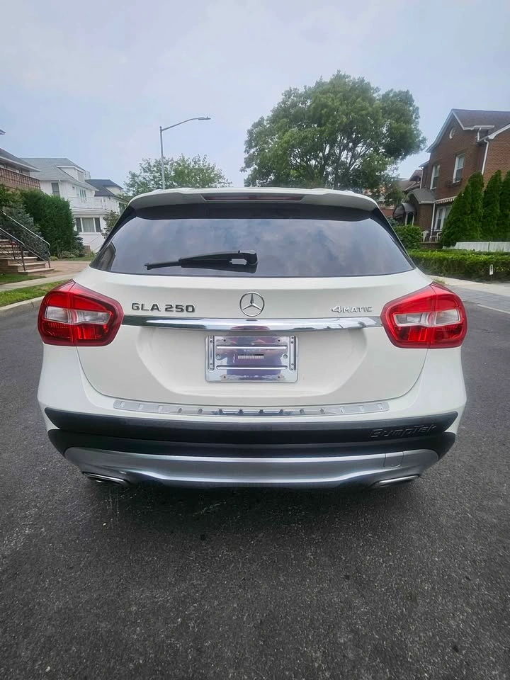2017 Mercedes-Benz GLA 250 4MATIC SUV - photo 4