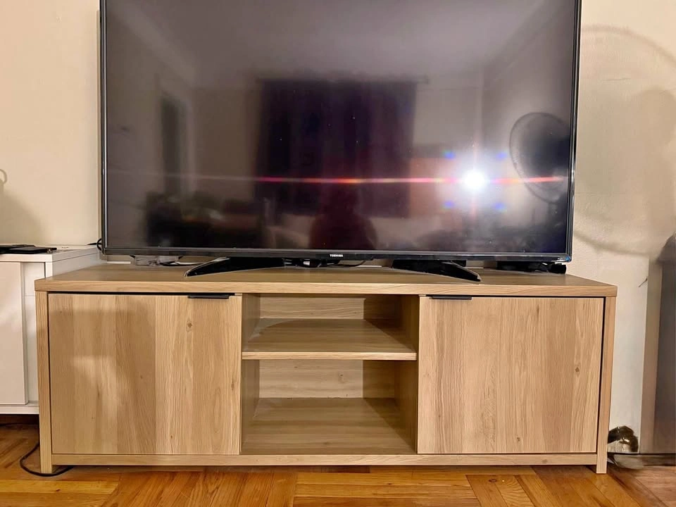 TV Stand with two doors and shelves