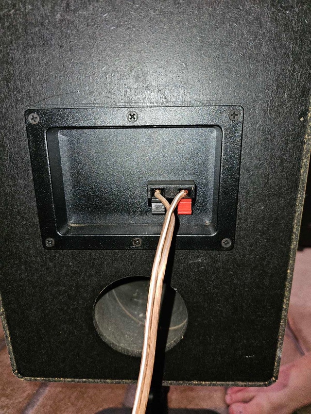 DCM CX-17 Speakers
