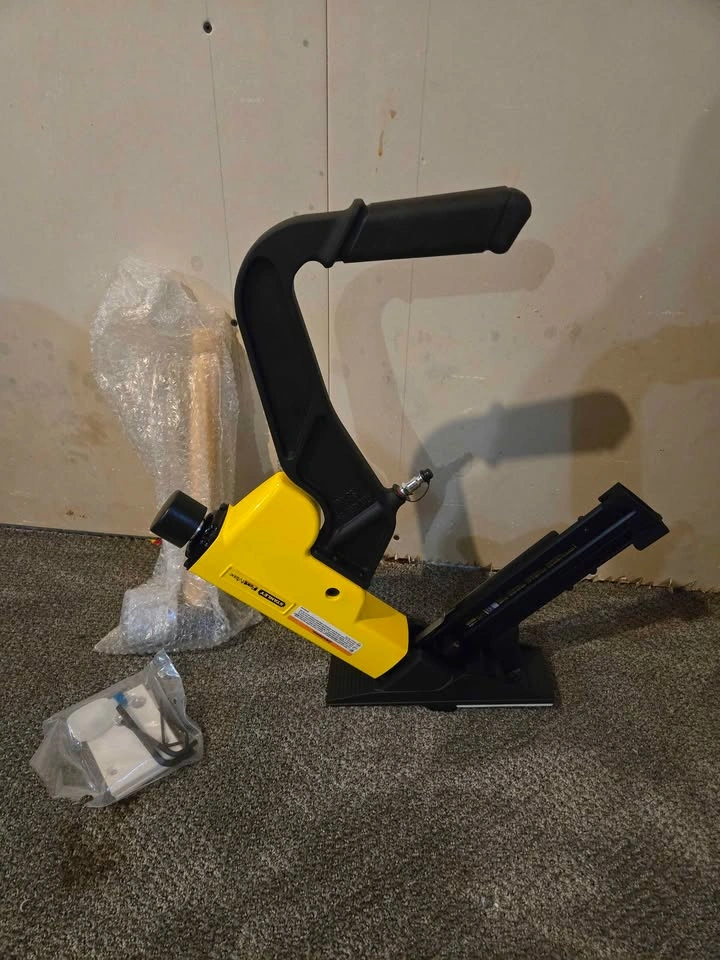 Stanley FatMax 2 in 1 Flooring Nailer - New in box - photo 3