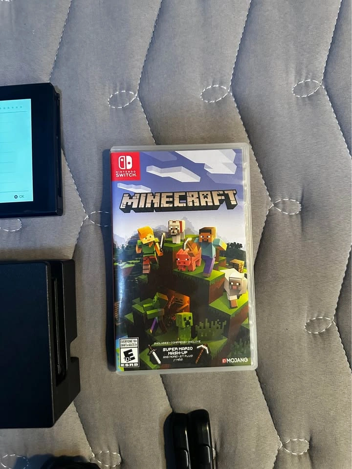 Nintendo Switch V2 With Minecraft Game - photo 5
