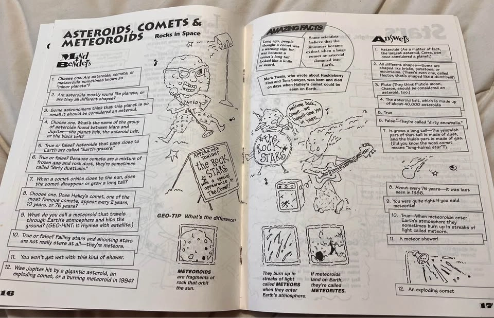 Vintage 90s Crayola Geo Trivia Space Coloring Book - UNUSED / MI - photo 2