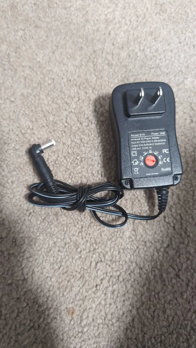 AC/DC Adapter thumbnail