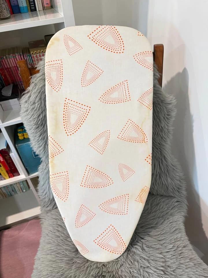 Moving Sale! Tabletop Ironing Board - photo 3
