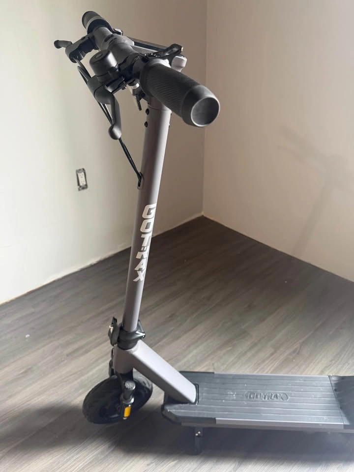 Gotrax G6 Electric Scooter (Acton pickup) - photo 2