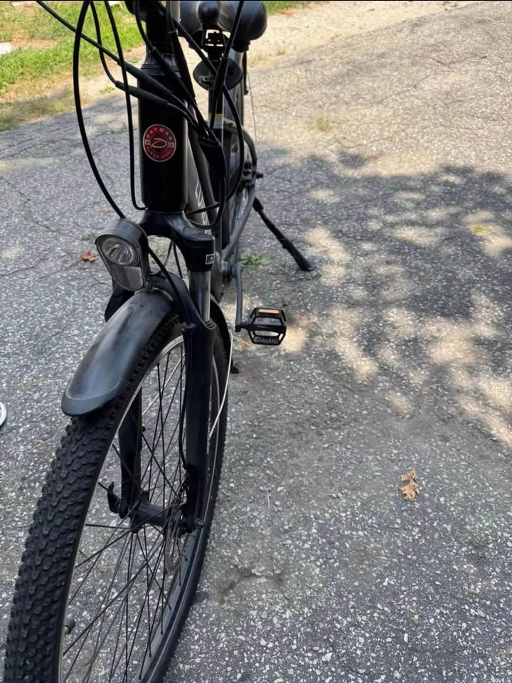 E-Bike (needs new battery) - photo 5