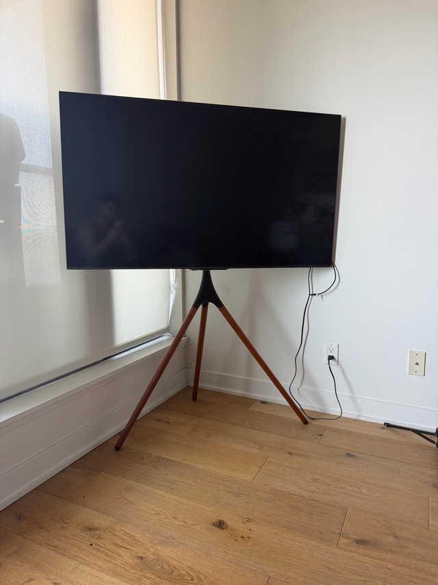 55” Hisense U78N Mini-LED Pro 4K QLED Smartv - photo 2