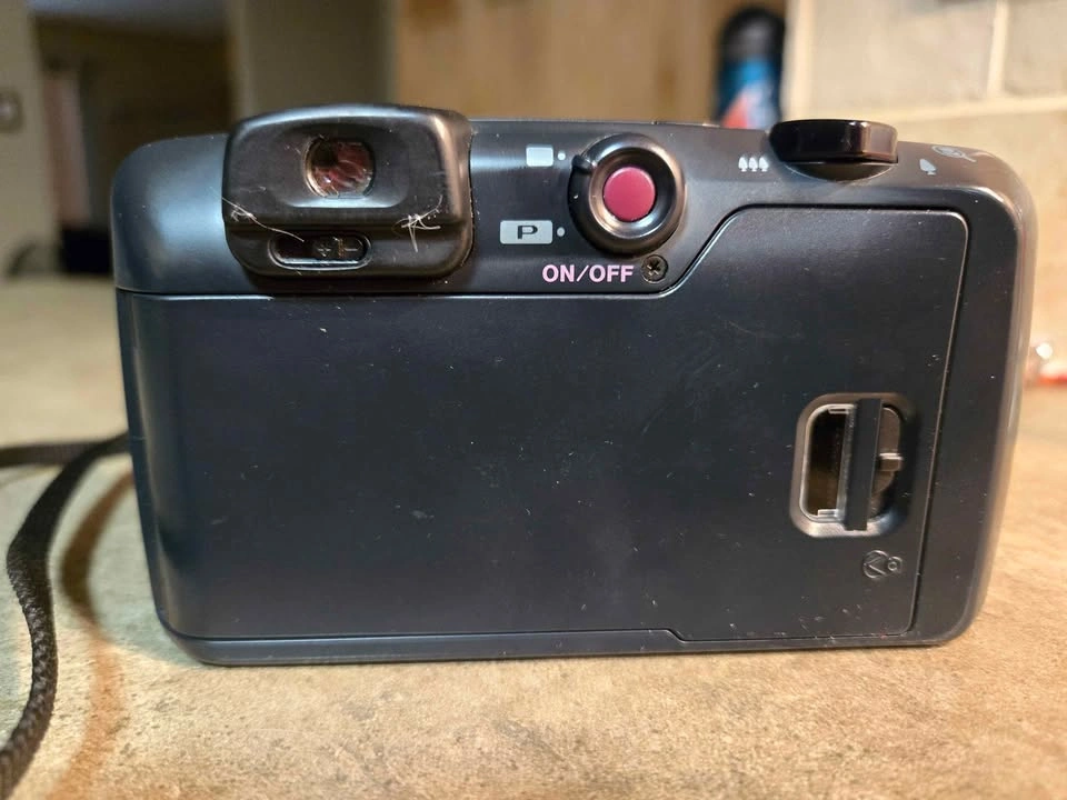 Pentax Espio 115 35mm Film Camera - photo 2