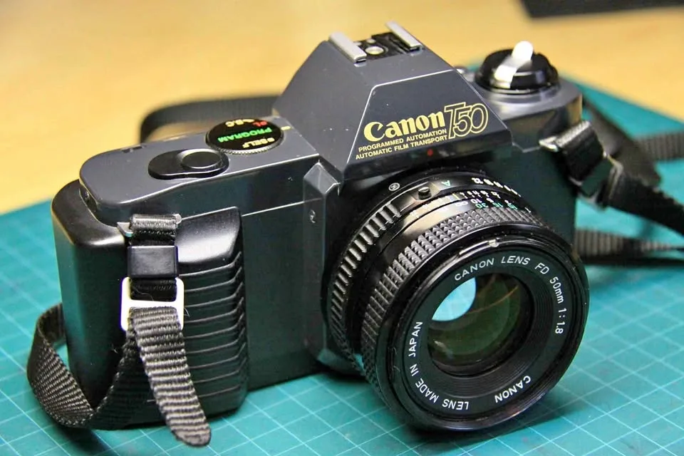 Canon T50 Film Camera w/ FD 50mm 1.8 Lens