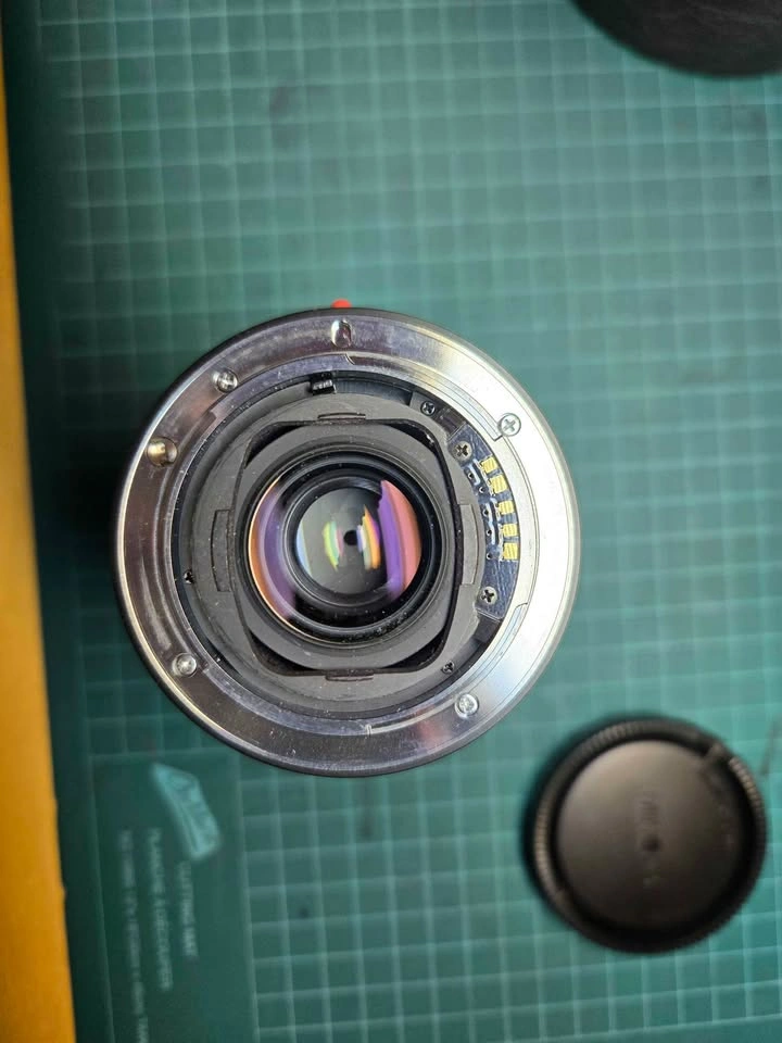 Minolta Maxxum AF Zoom 70-210mm Lens - photo 2