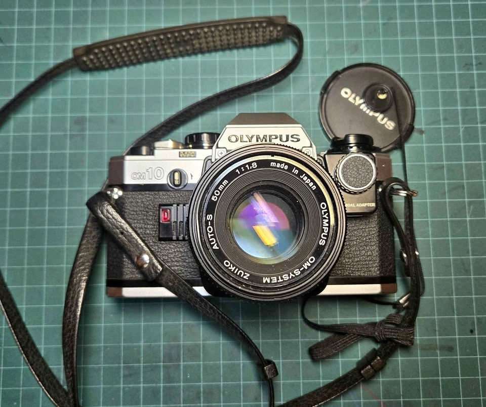 Olympus OM10 with Zuiko 50mm f/1.8 Lens