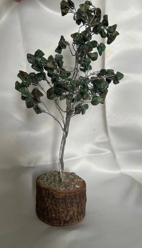 Green Gemstone Wire Tree on Wood Base - photo 2