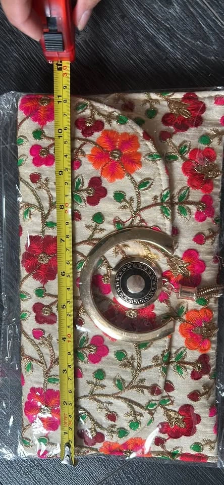 Floral Embroidered Clutch Bag - photo 3