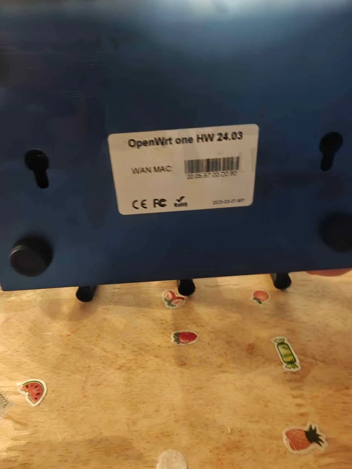 Openwrt One router - photo 3
