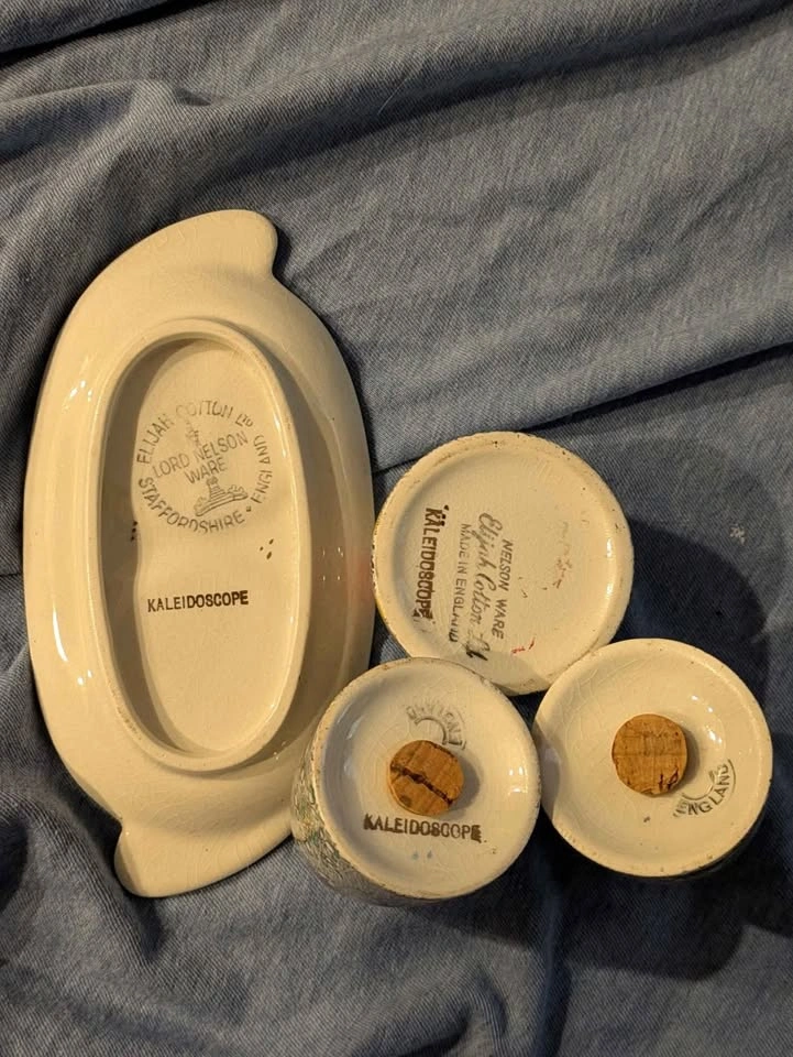 Kaleidescope ware S&P and condiment jar - photo 2