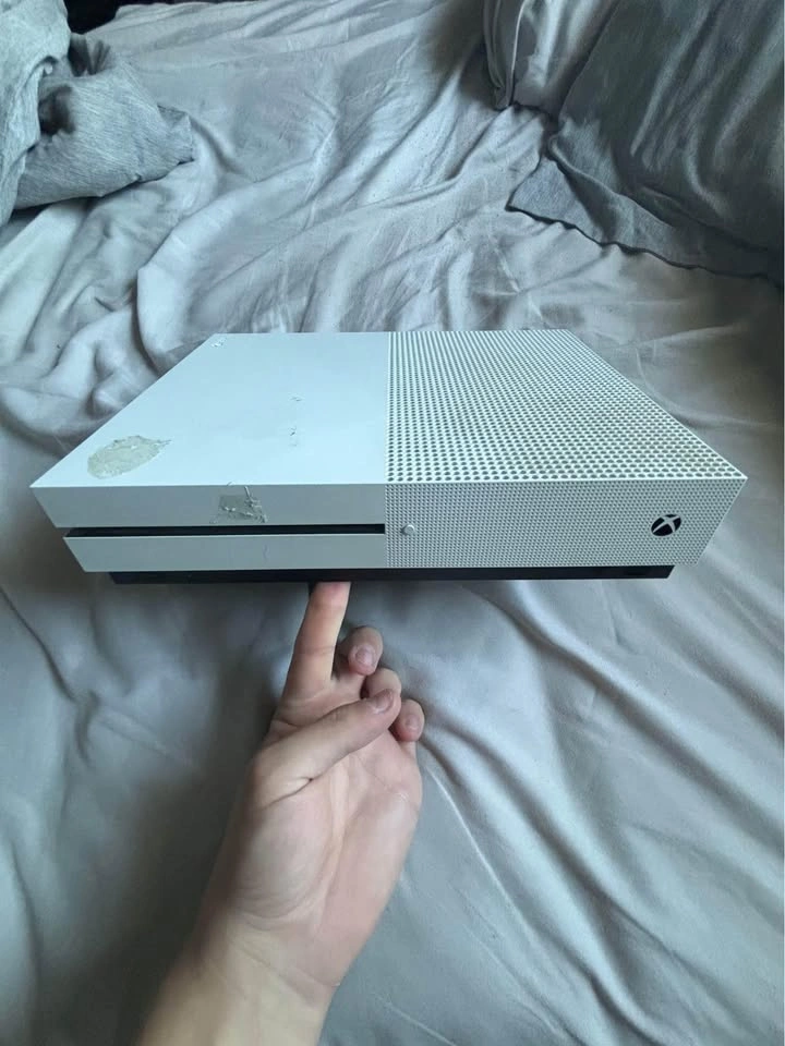 Xbox One S 365GB