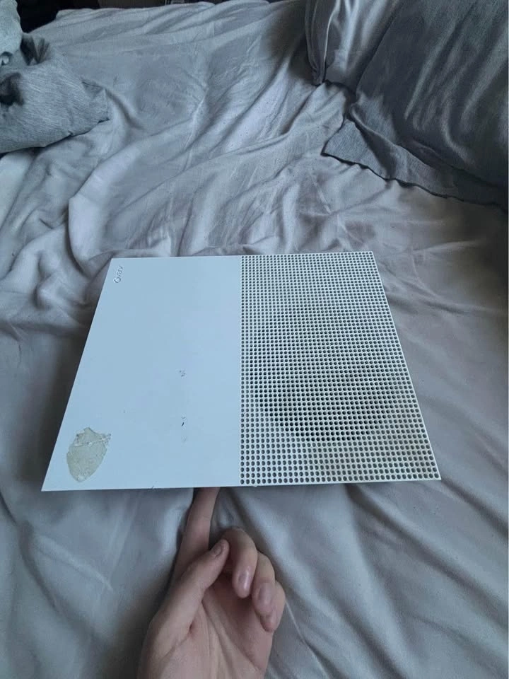 Xbox One S 365GB - photo 2