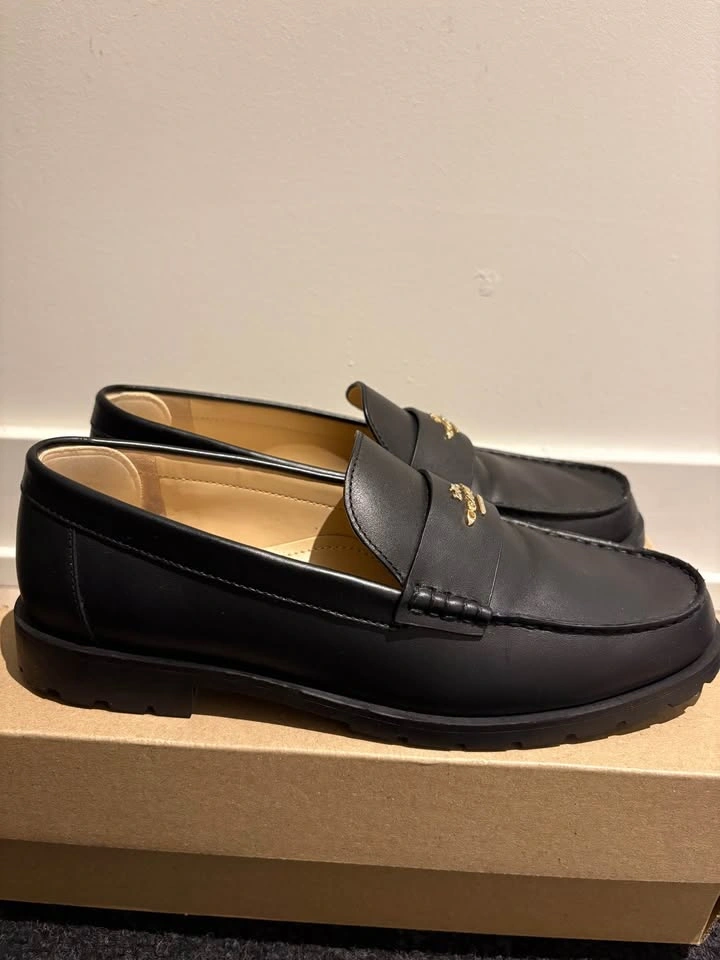 Coach Janie Leather Loafers – Black – Like New – With Box US 8.5 - photo 4