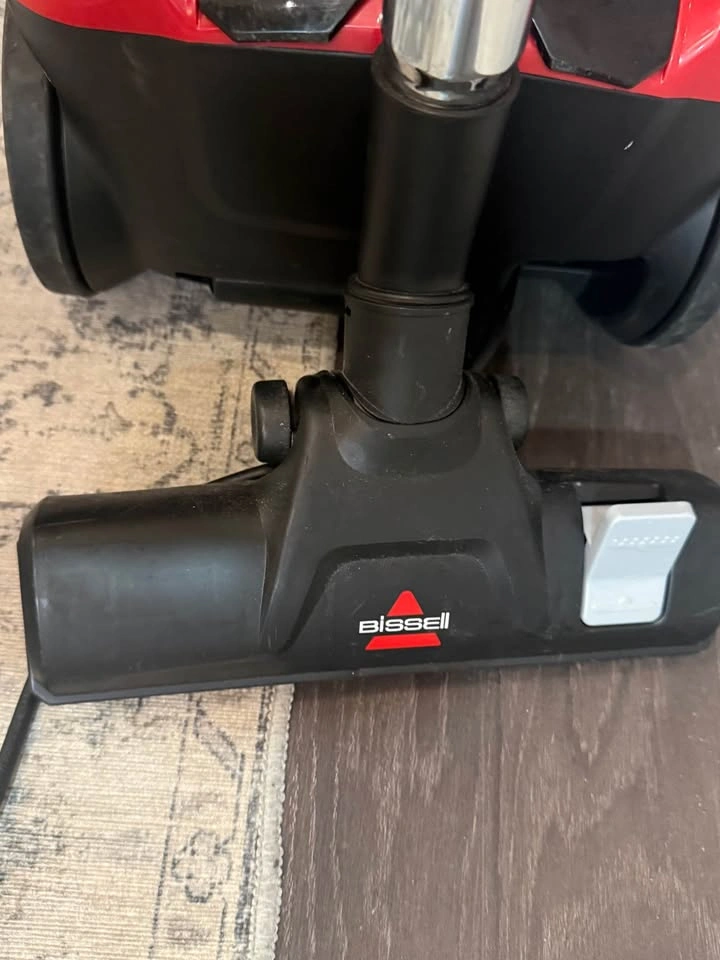 Bissell Zing II Canister Vacuum - photo 4