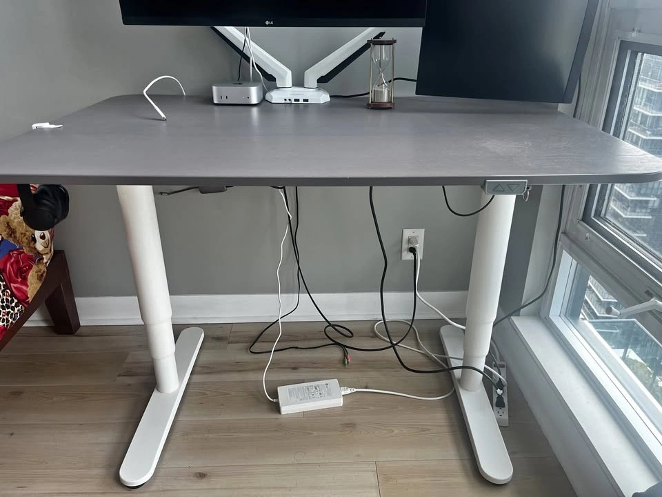 IKEA BEKANT Standing Desk (Electric) - Cream, Fully Functional