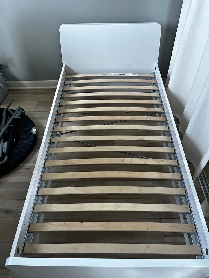IKEA ASKVOLL Twin Bed Frame - White