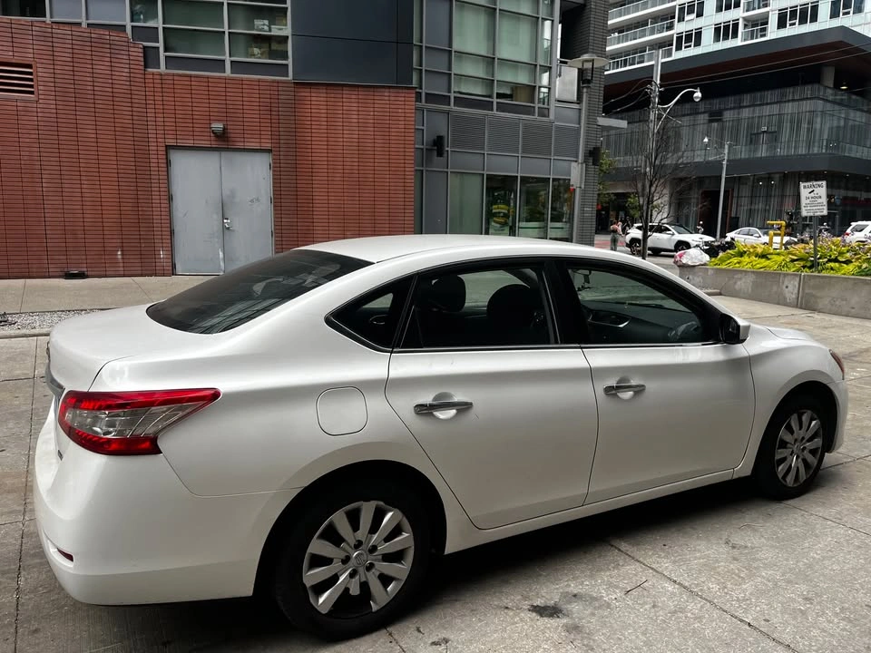 2015 Nissan Sentra - photo 3