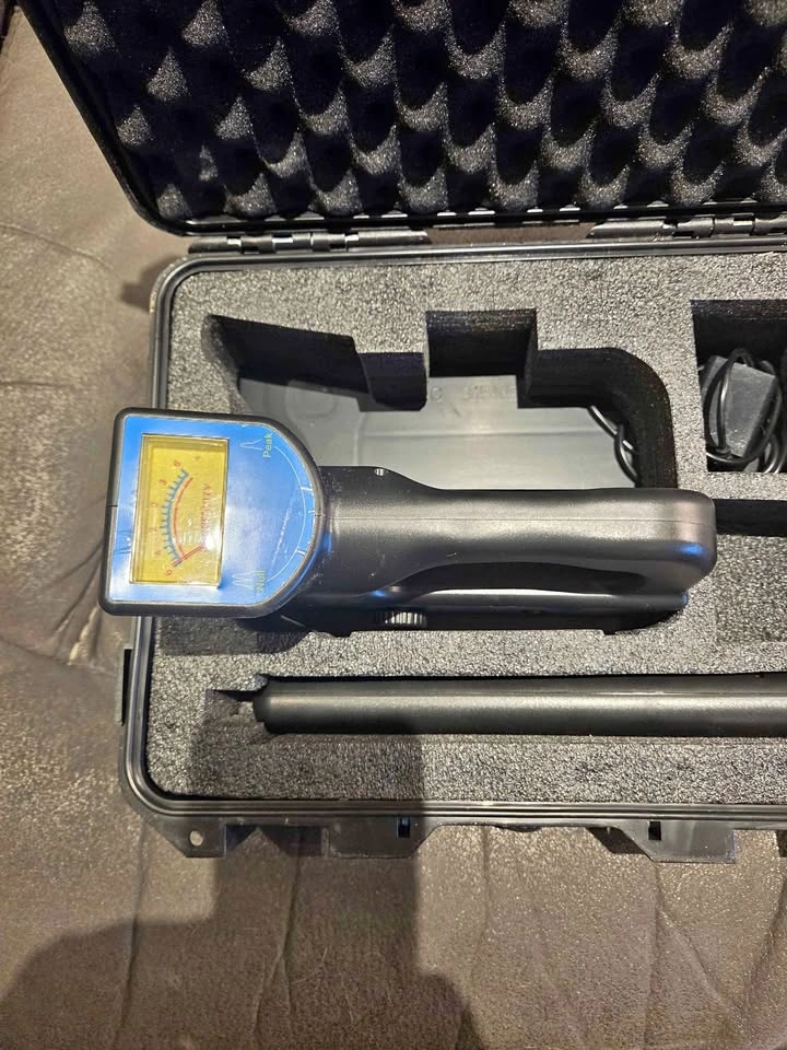 sewer camera locator model u8rt 512hz