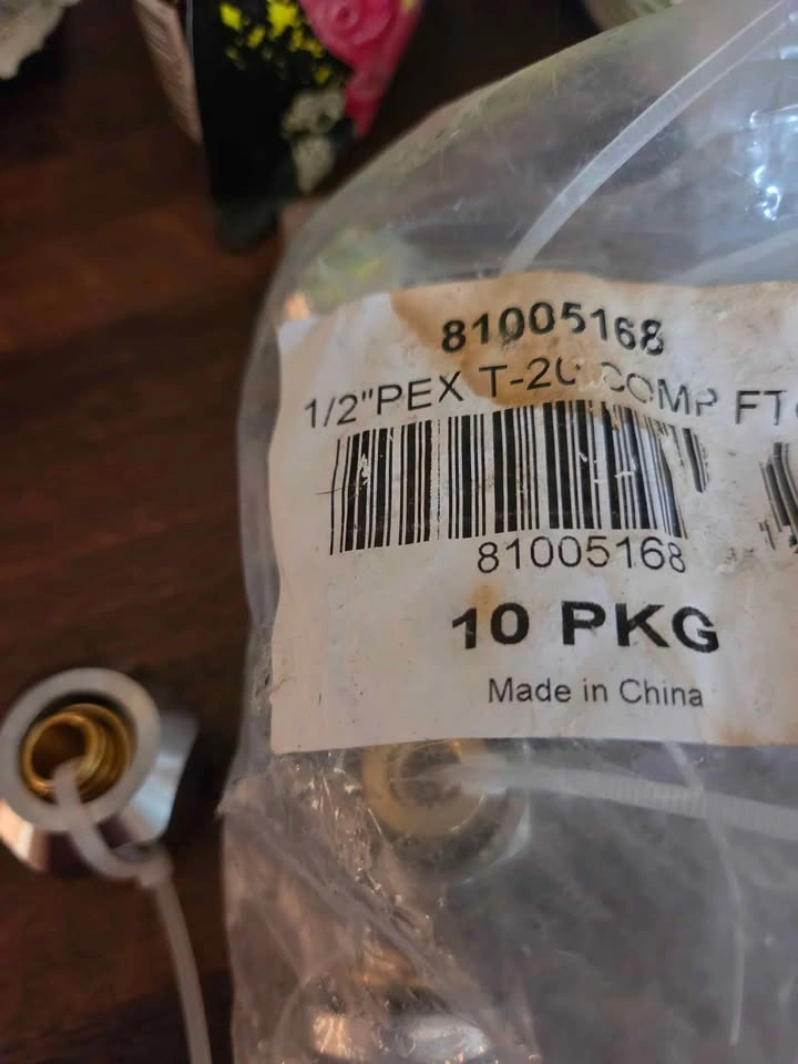 1/2" PEX T-20 Compression Fittings - photo 2