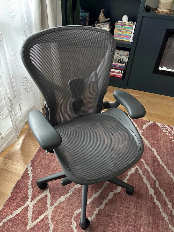 Herman Miller Aeron Remastered Office Chair