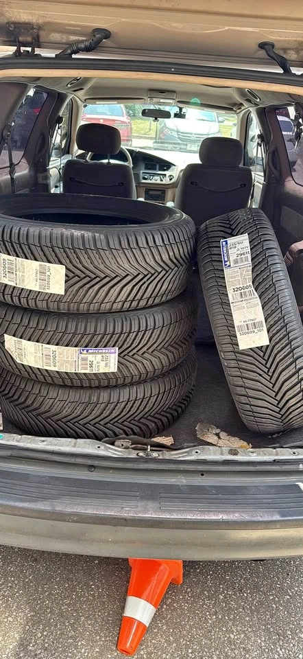 Michelin CrossClimate2 235/60 R18 Tires Set of 4