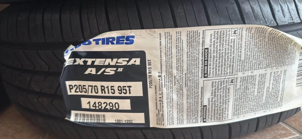 4 New Toyo Extensa A/S II P205/70 R15 Tires - photo 2