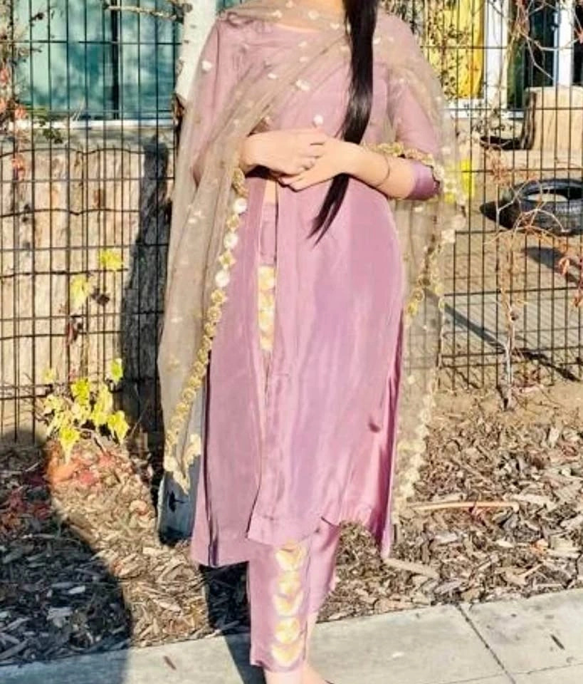 Elegant Mouse Color Boutique Hand Embroidered Pant Suit