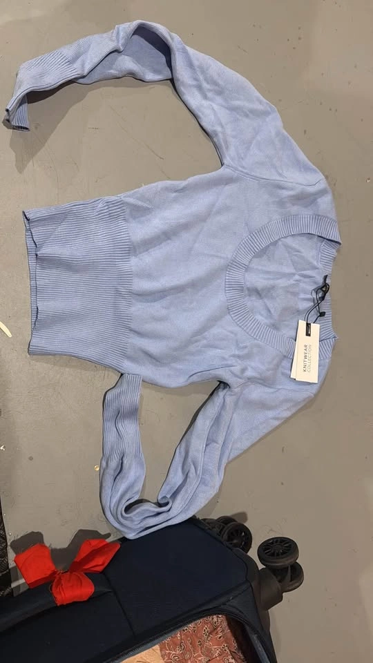 10 Women’s Tops Bundle – Casual and Office Wear - photo 5