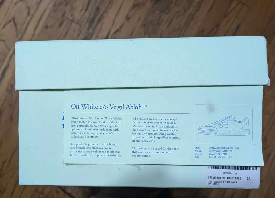 Off-white authentic shoe box and shoe bag - photo 2