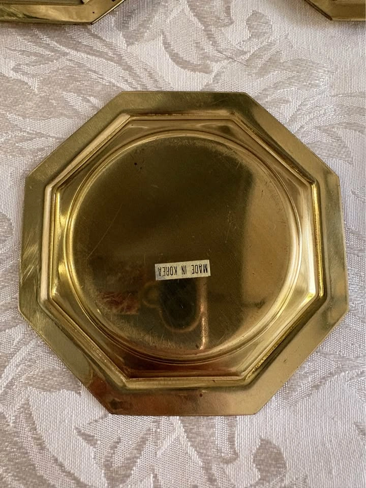 Set of 5 Vintage Octagonal Brass Coasters - photo 3