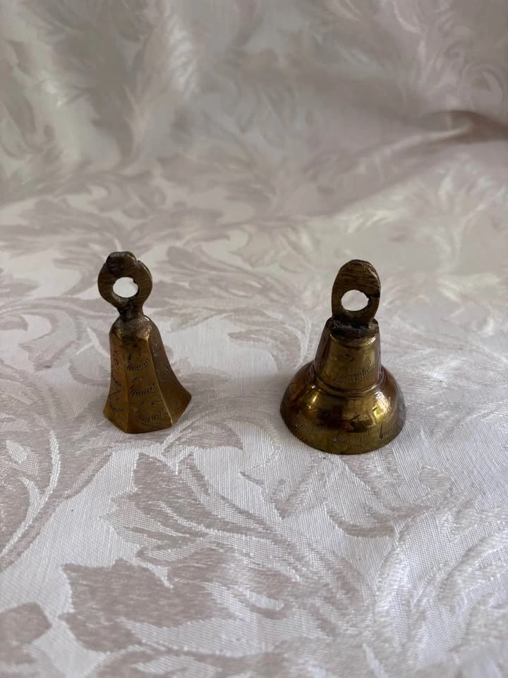 Vintage Brass Hand Bells - Set of 2 - photo 2