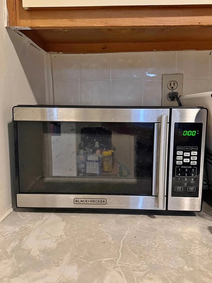 Countertop Microwave