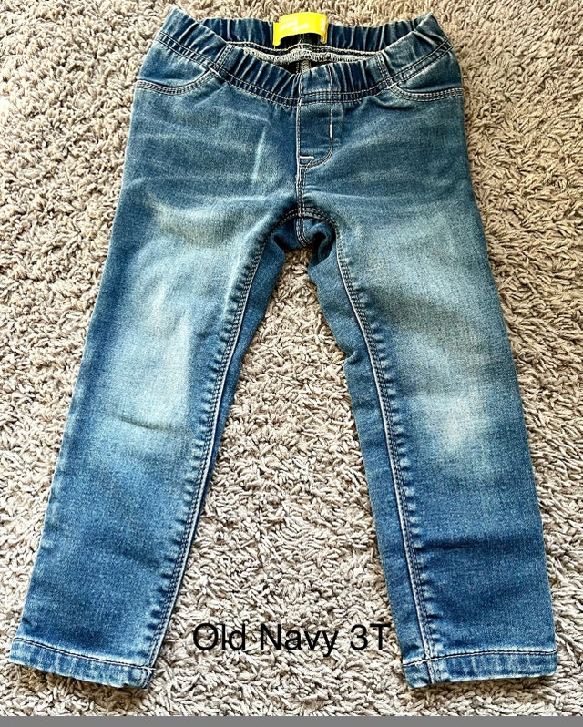 Toddler Outfits, Jeans, Pants 2/3T (Old Navy, Joe Fresh) - photo 3