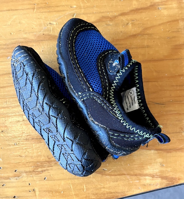 Infant Water Shoes Sz 3/4 - photo 2