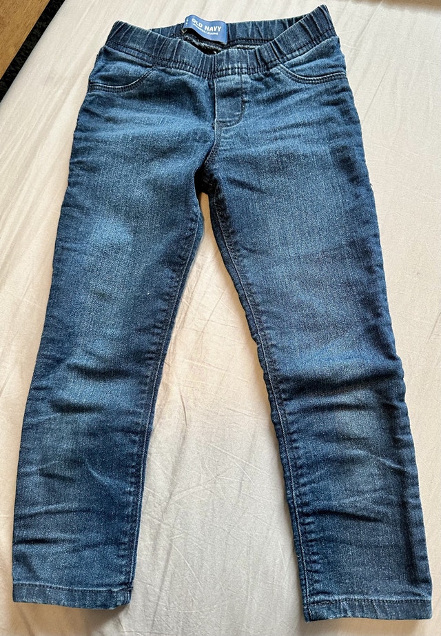 Toddler Jeans and Shorts sz 2/3/4 years (Old Navy)
