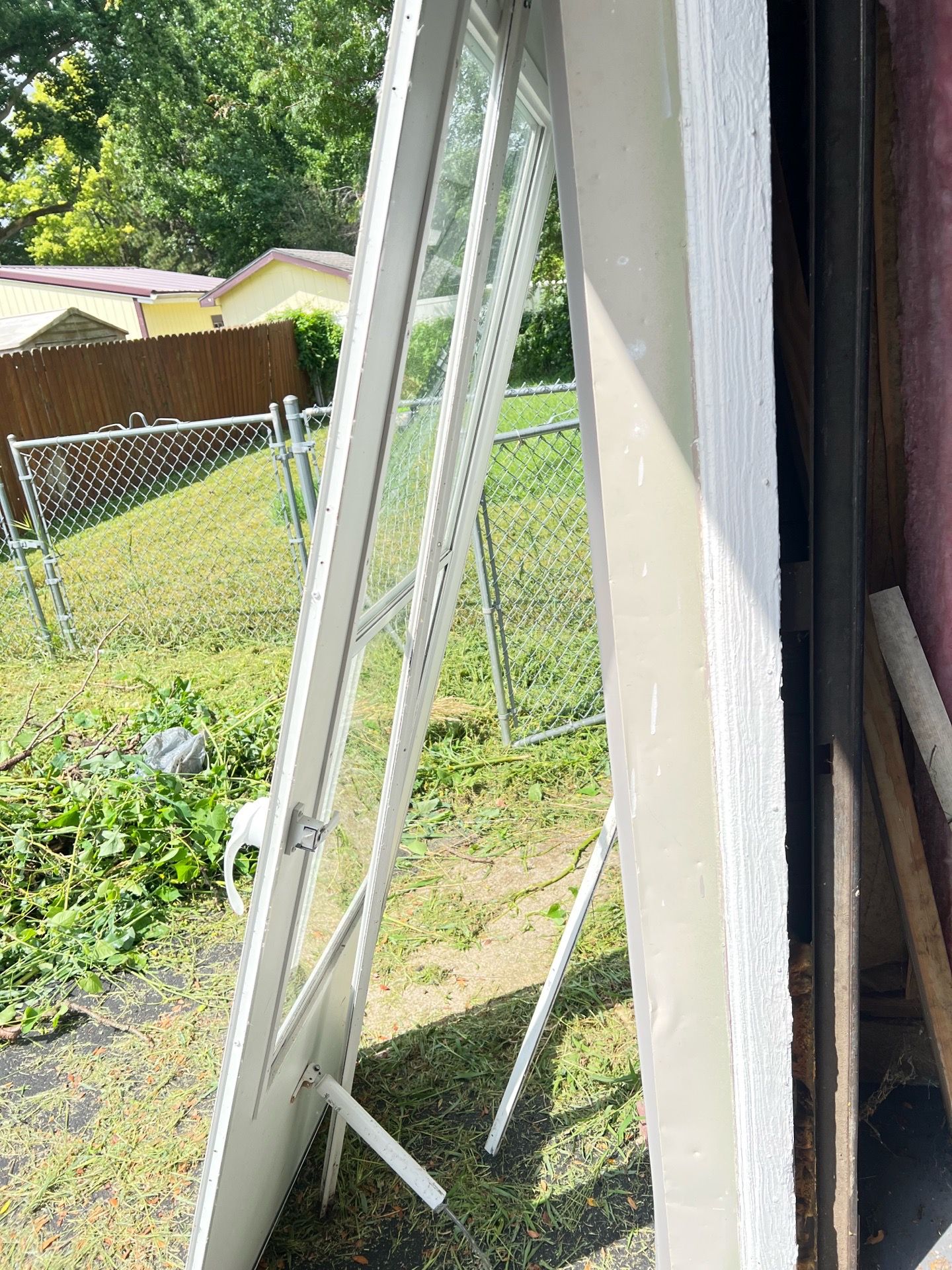 Outwards swinging door - photo 2