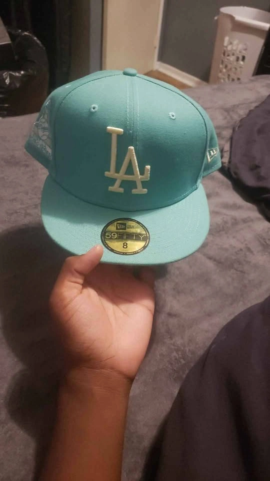 New Era 59FIFTY Los Angeles Dodgers Hat Size 8 - photo 2